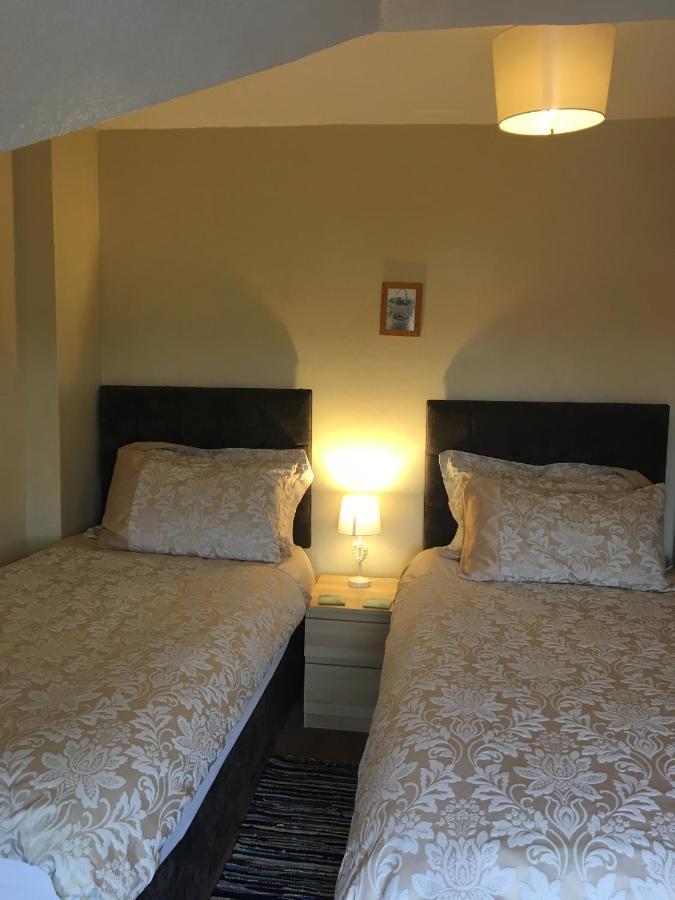 Large Twin Room